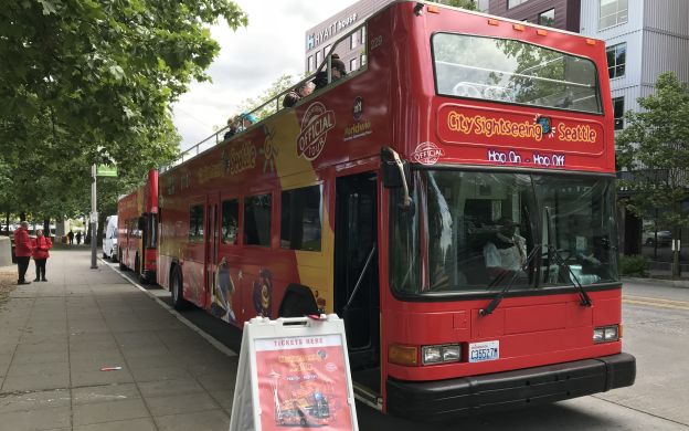 golden bus tours seattle